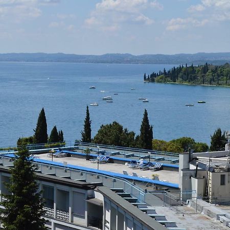 Garda Apartments In Euroresidence Екстер'єр фото