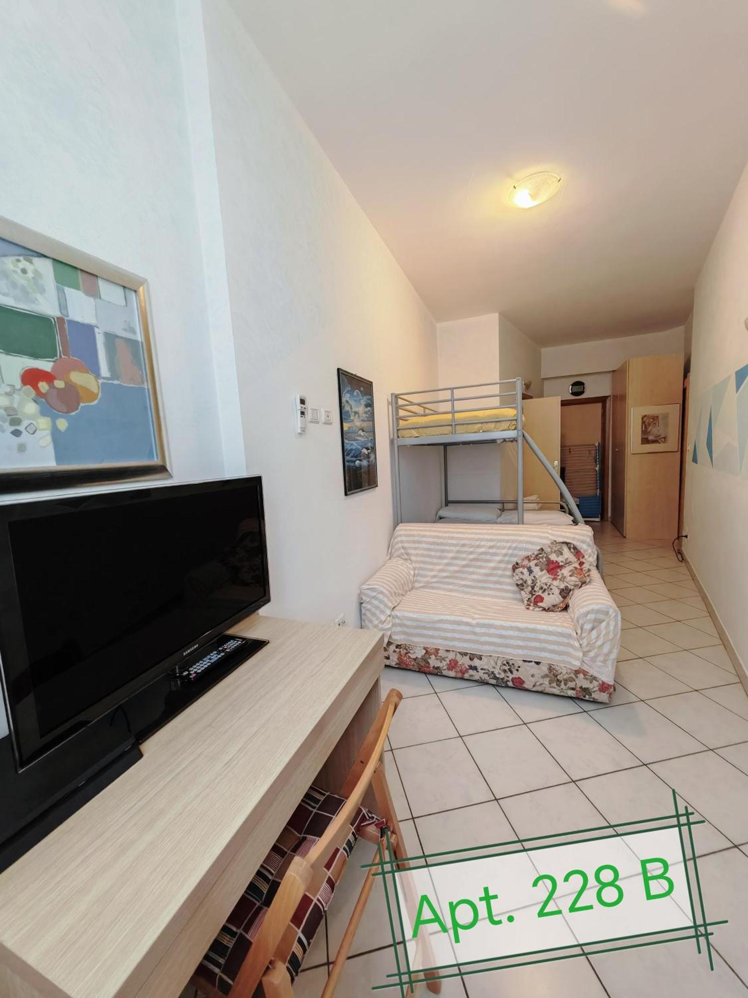 Garda Apartments In Euroresidence Екстер'єр фото