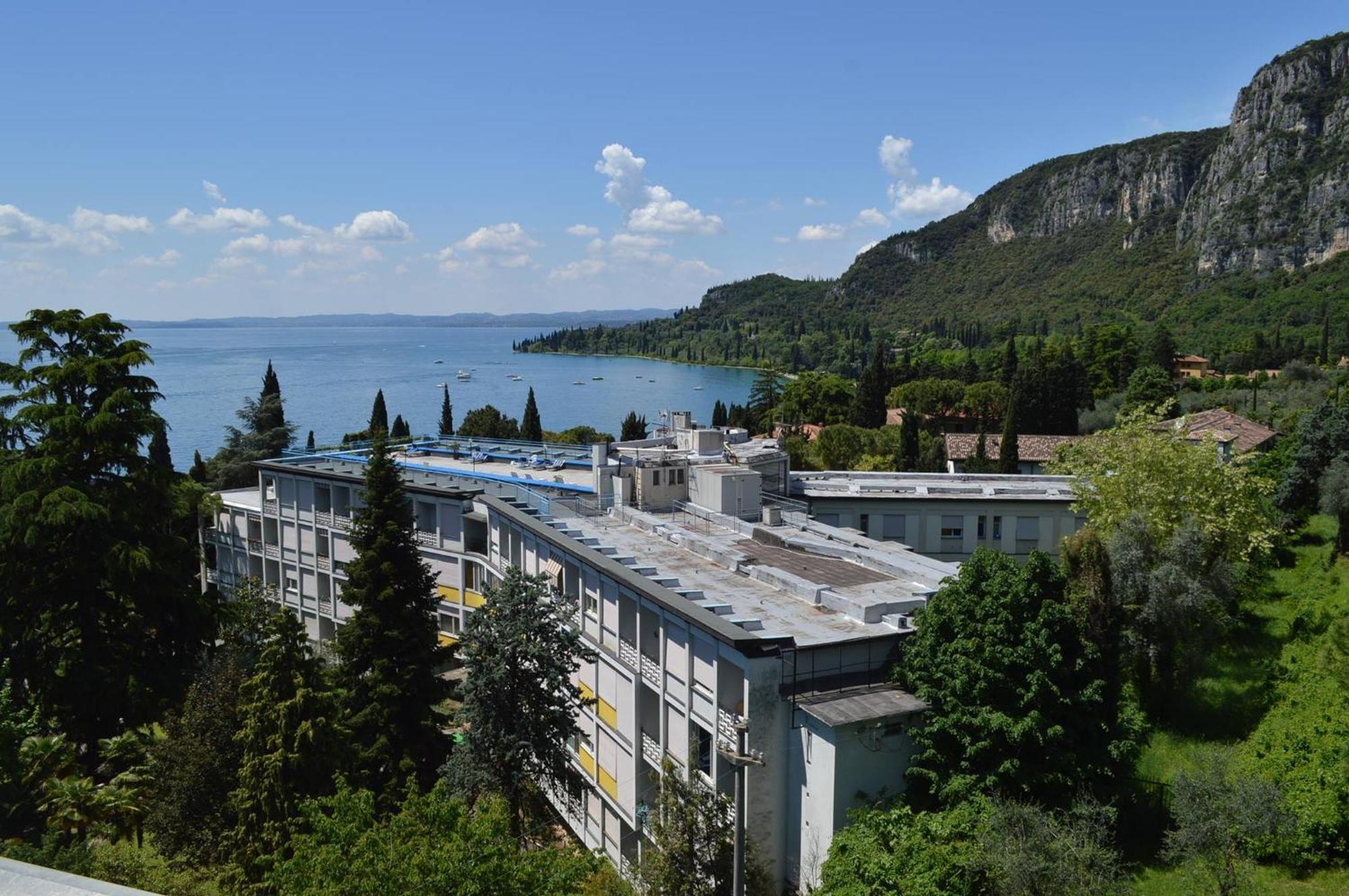 Garda Apartments In Euroresidence Екстер'єр фото