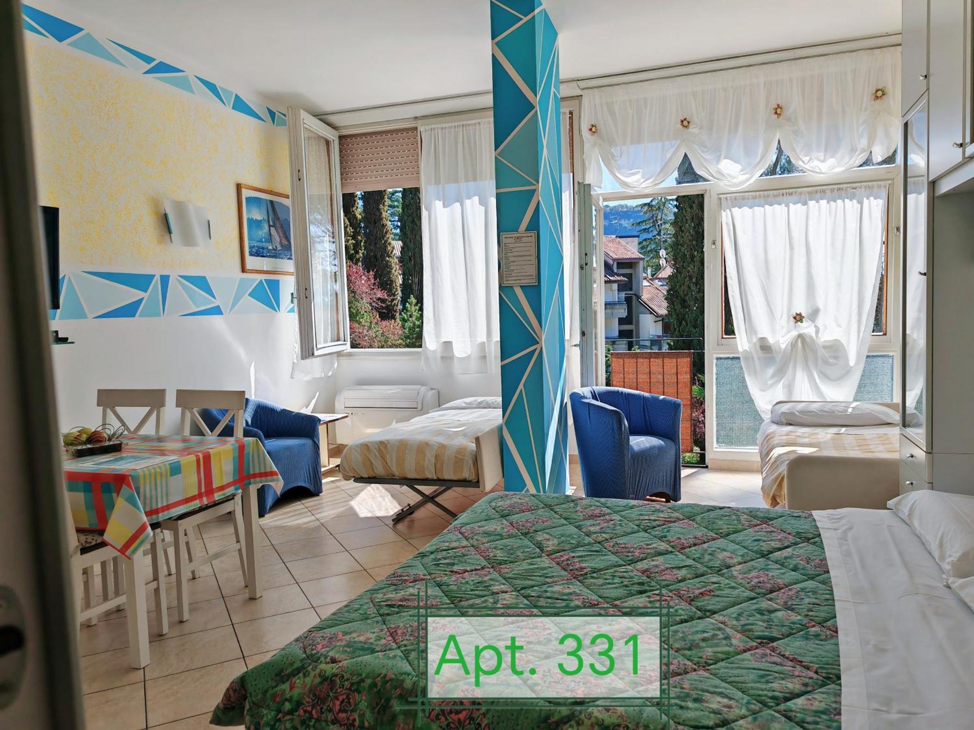 Garda Apartments In Euroresidence Екстер'єр фото