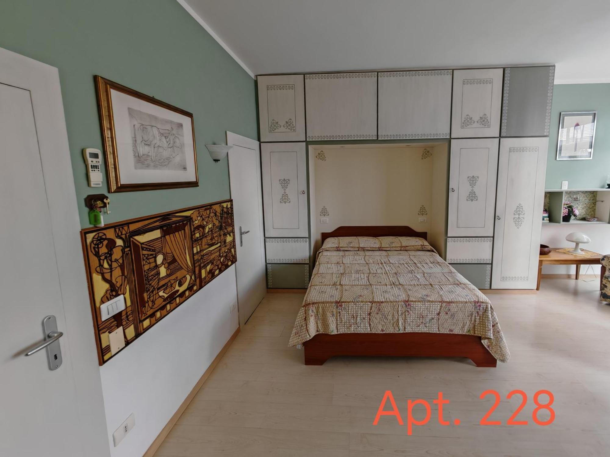 Garda Apartments In Euroresidence Екстер'єр фото