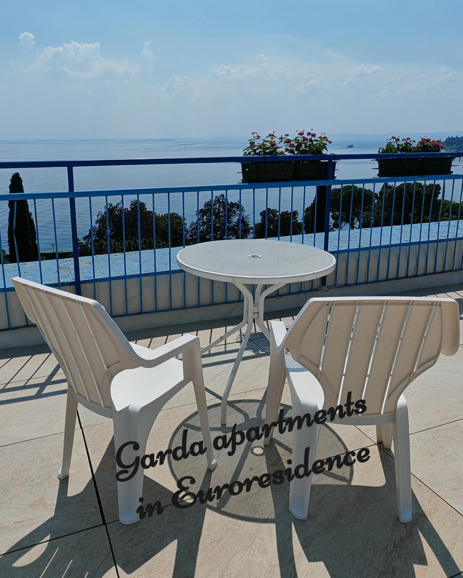 Garda Apartments In Euroresidence Екстер'єр фото